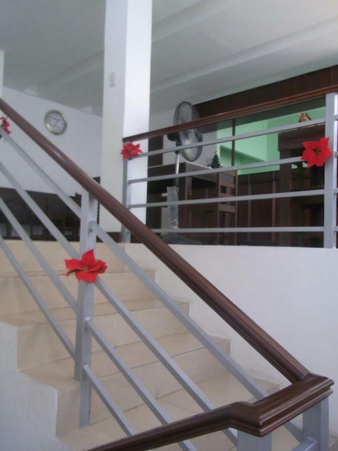 Ziur Inn Laoag Ngoại thất bức ảnh